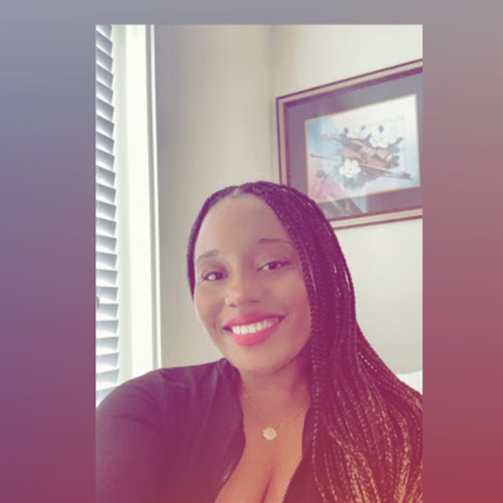 Meet your Posher, Leciacarina ngueve